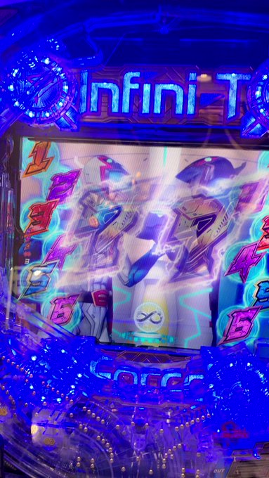 Infini-T Force初めて打つけど結構面白いかも Infini-T Force初めて打つけど結構面白いかも