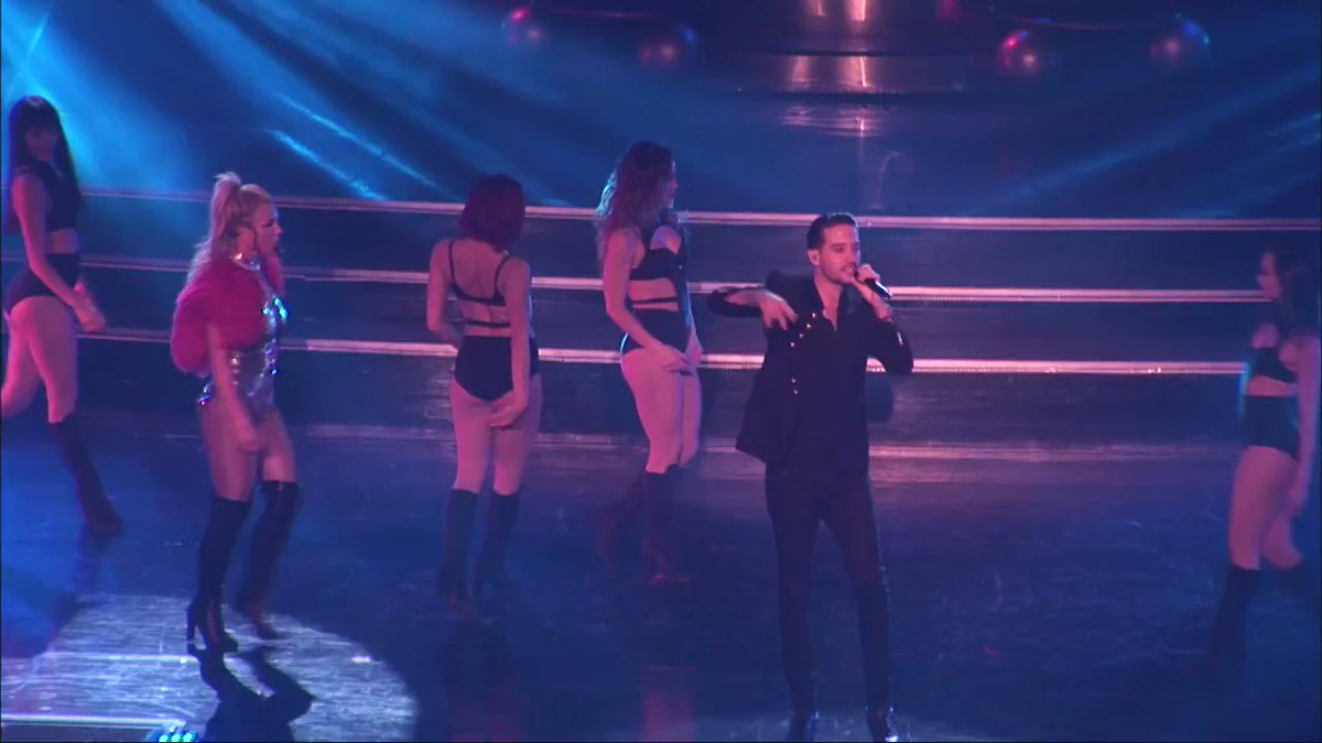 So great to have @g_eazy at #PieceOfMe last night ⭐️ https://t.co/wgAQplcQKo