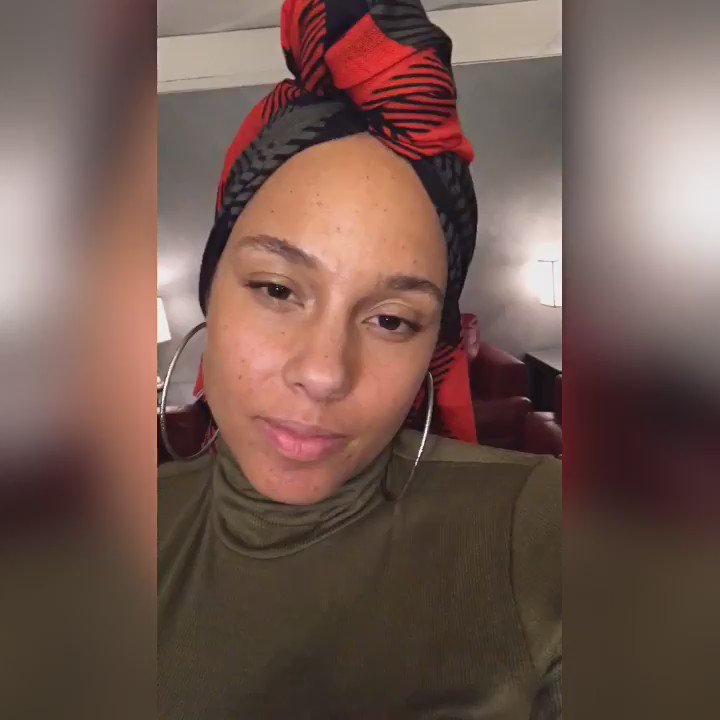 Sitting here wanting to let you know how grateful I am for YOU... ????????????#AliciaIsHERE https://t.co/O6rxjOro0c