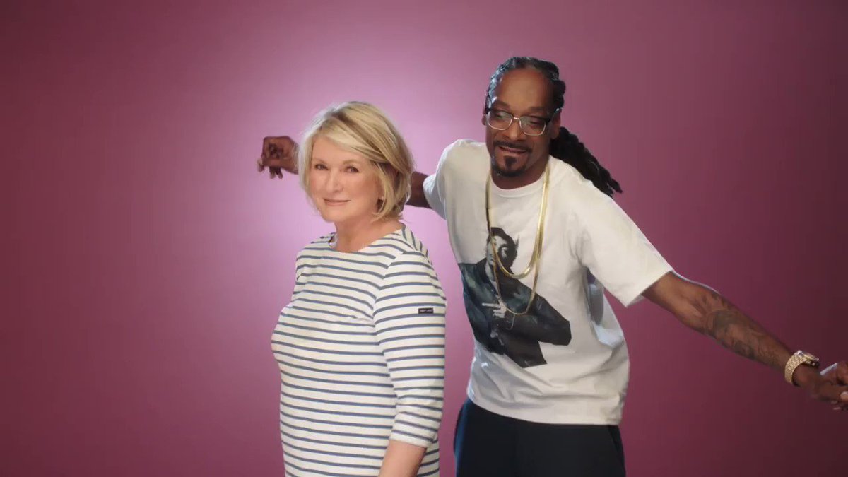 get ready !! ????  more of me n @MarthaStewart. comn soon @VH1 https://t.co/gsuxXM8irW