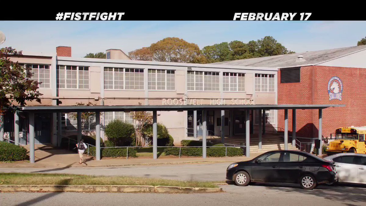 Watch me kick Charlie Day's ass in #FistFight, in theaters everywhere: https://t.co/1Zh5eNqqxV https://t.co/EWy1X4aMuh