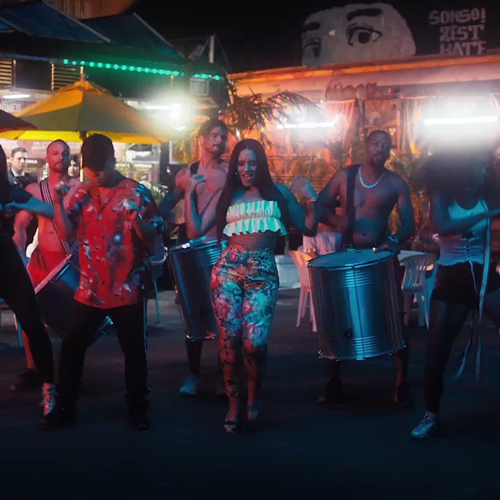 #INSTRUCTION VIDEO IS HERE ???????????? Report to the dance floor!! @jaxjones @StefflonDon https://t.co/r0JxKNOtyG https://t.co/bZWjaE4sbe