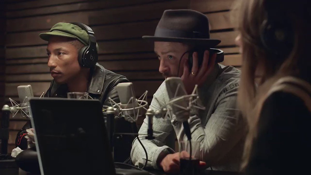 NOW! 'Best Of' #OTHERtone Episode 3 on @Beats1 Radio: https://t.co/MCdoY4ntqL https://t.co/q9N7O43pT2