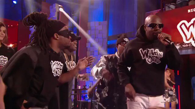 RT @WildNOut: .@wyclef just took it to ANOTHER LEVEL! #WildNOut https://t.co/DgI8dNmUdv