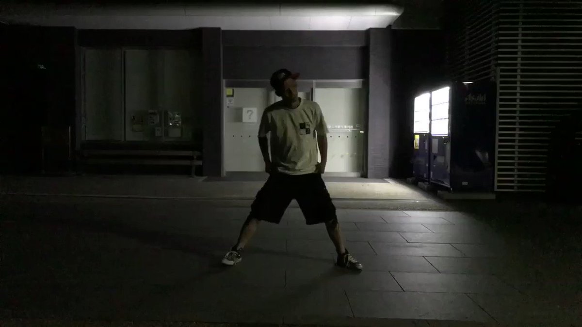 諸刃式ヲタ芸〝天叢雲剣〟動画撮りましたアマテラスに剣なので斬る感じのムラマサ足した感じです~気に入ったら剥がしてください 諸刃式ヲタ芸〝天叢雲剣〟動画撮りましたアマテラスに剣なので斬る感じのムラマサ足した感じです~気に入ったら剥がしてください