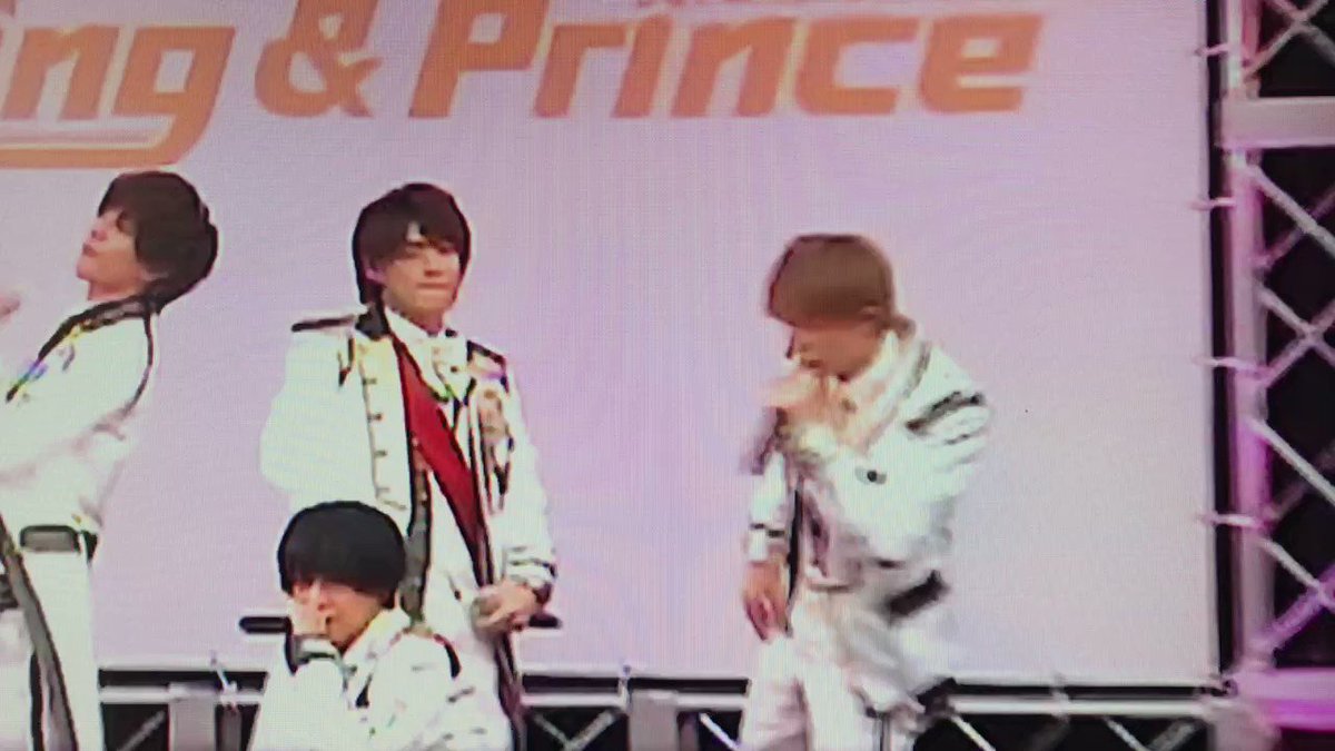 きしひらが顔見合わせてウンウンしてるの可愛過ぎ♥️💜#PON#キンプリ きしひらが顔見合わせてウンウンしてるの可愛過ぎ♥️💜#PON#キンプリ