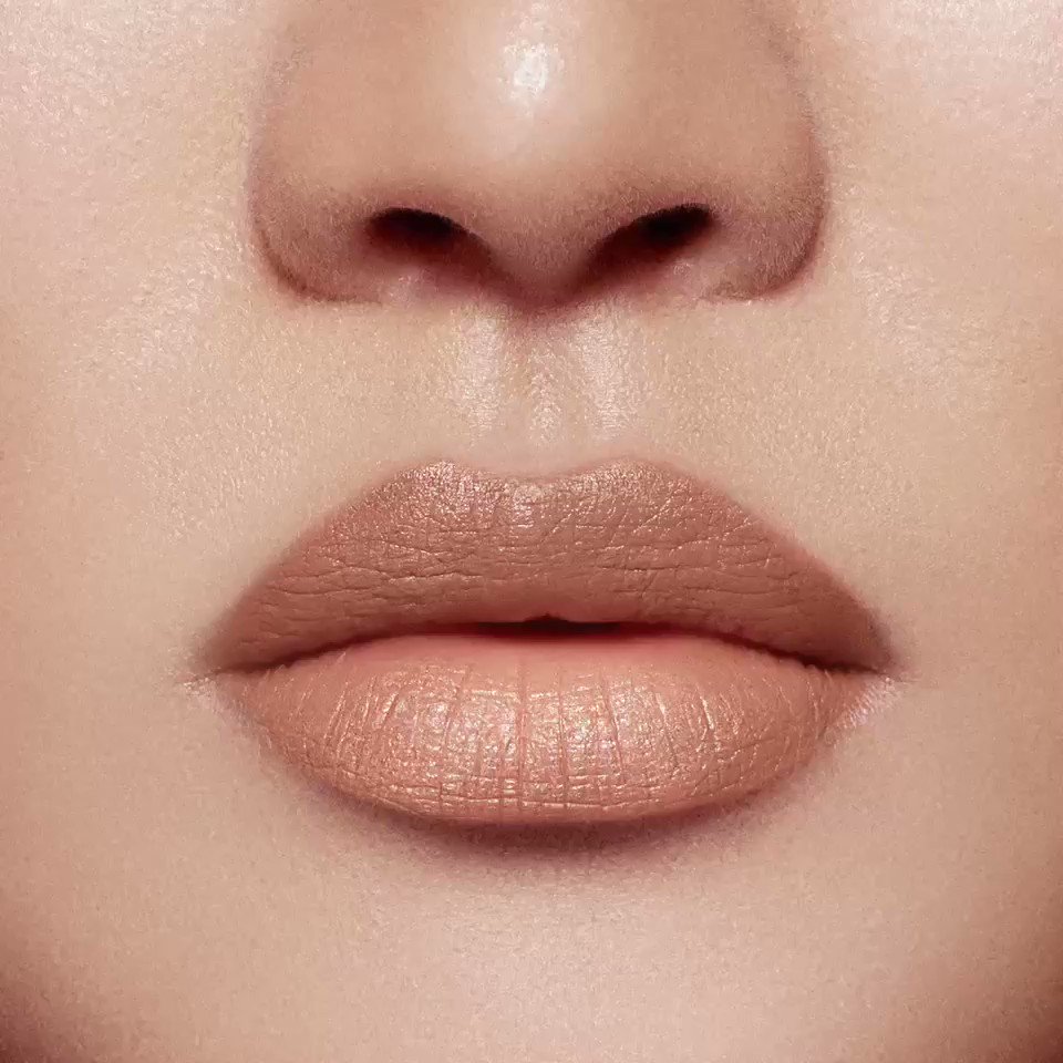 Creme Lipsticks & Lip Liners @kkwbeauty https://t.co/PJG7vo8qnA