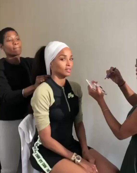 Get that quick and easy face lift ???? #Glamtime #TraceMe https://t.co/xUKxFd1a0h https://t.co/RqavfKqSzb