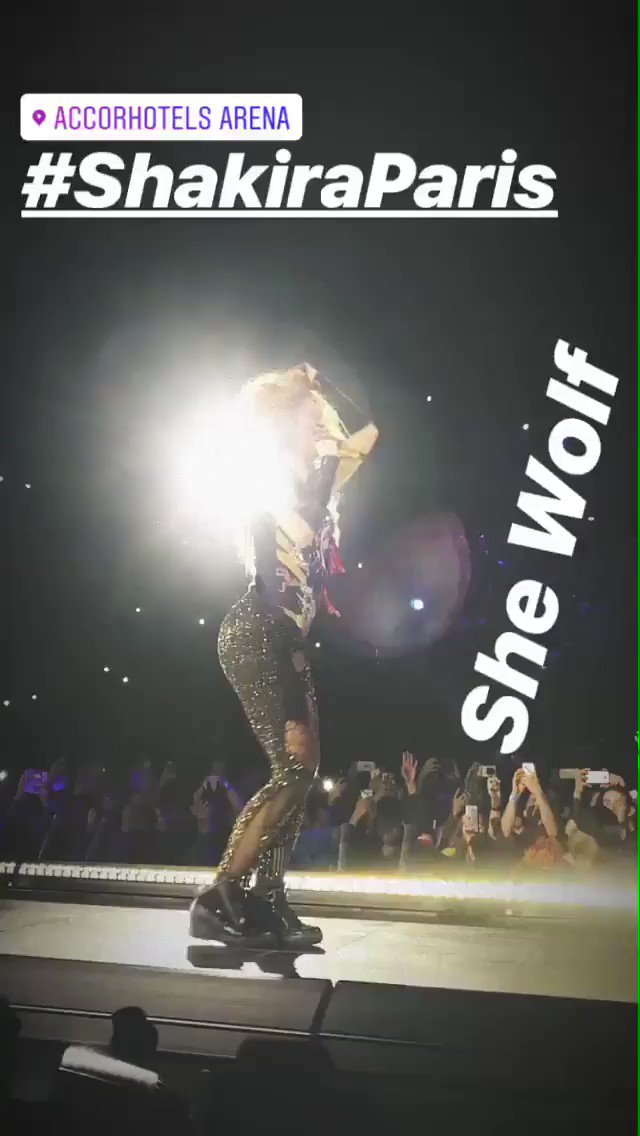 #ShakiraParis @AccorH_Arena ShakHQ https://t.co/V9qbw1lI5A