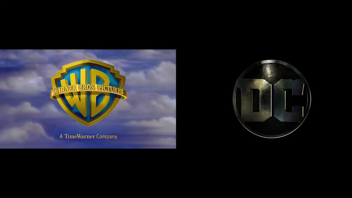 < 最新TVCM先行解禁♡ >問:(『ニンジャバットマン』に対し過激なワードが飛び交っている)ここは、どこだ?答:日本# < 最新TVCM先行解禁♡ >問:(『ニンジャバットマン』に対し過激なワードが飛び交っている)ここは、どこだ?答:日本#