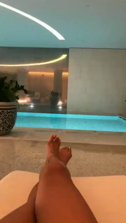 Parisian spa views ✨ https://t.co/HYMvt64TD9