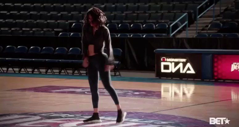 RT @BET: .@TEYANATAYLOR doing what she does best: effin’ it up!!!! #HitTheFloor https://t.co/8YpwjF4xp0