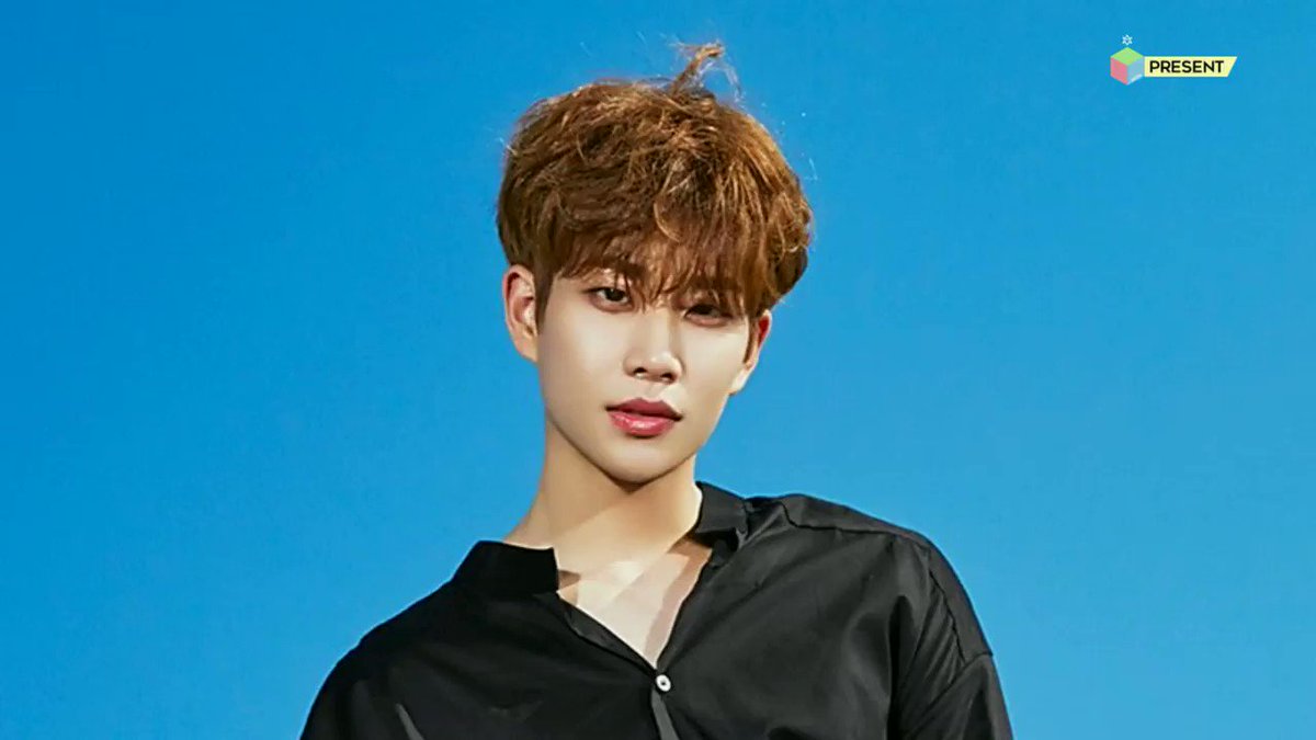 차은우 아스트로 ASTRO 아는형님 CHAEUNWOO 얼굴 RISEUP present_astro