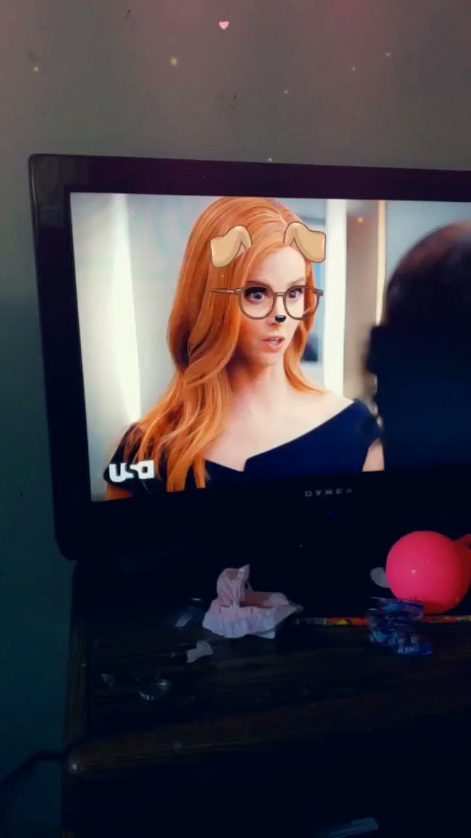 RT @Troian_is_bae: ok so was watching the new #Suits @Suits_USA and I had to do this... @sarahgrafferty https://t.co/gFIpIB2Pw2