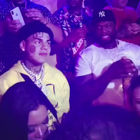 It was a MOVIE in the Hamptons last night @TonyYayo @6ix9ine ????????  #LeCheminDuRoi #GUnit #GetTheStrap @thisis50 ???????? https://t.co/qgTA0nHfKk