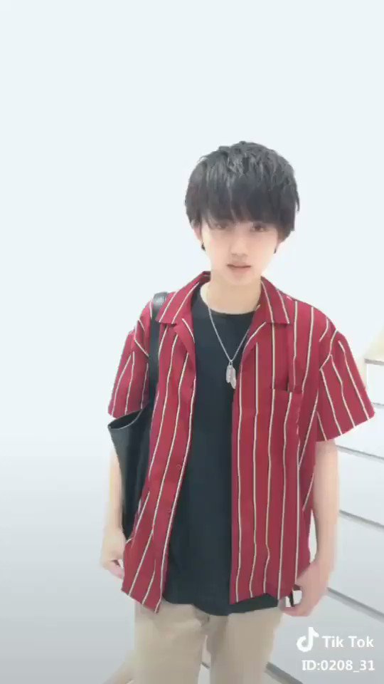 山﨑賢人オオカミ少女と黒王子三回回ってお手からワン🐶イケメンボイスやわ~🤤💕笑 山﨑賢人オオカミ少女と黒王子三回回ってお手からワン🐶イケメンボイスやわ~🤤💕笑