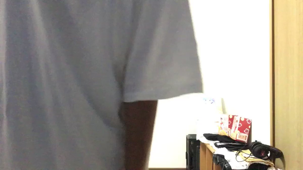 またまたお久しぶりです( 。・・)/⌒ポイ台風来るそうなのでお部屋で…てか夏休みはサボり気味…wwやれ!!!というわけ またまたお久しぶりです( 。・・)/⌒ポイ台風来るそうなのでお部屋で…てか夏休みはサボり気味…wwやれ!!!というわけ