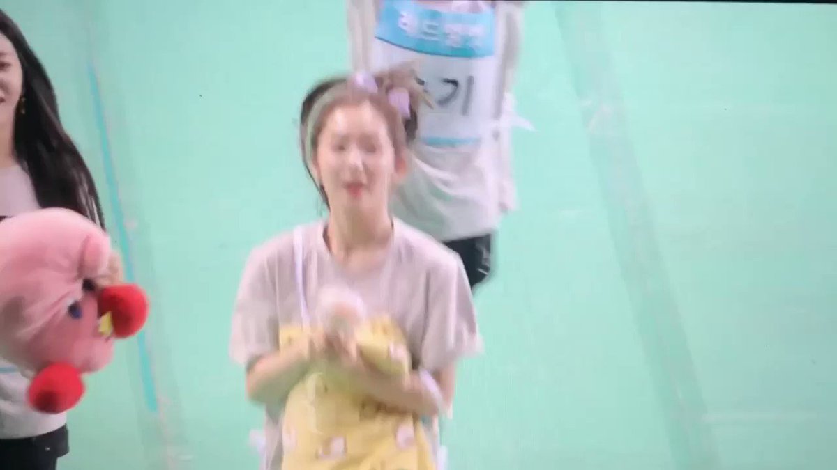 아이린 레드벨벳 IRENE REDVELVET 슬기 어제그린오늘 인천공항 thinkB329