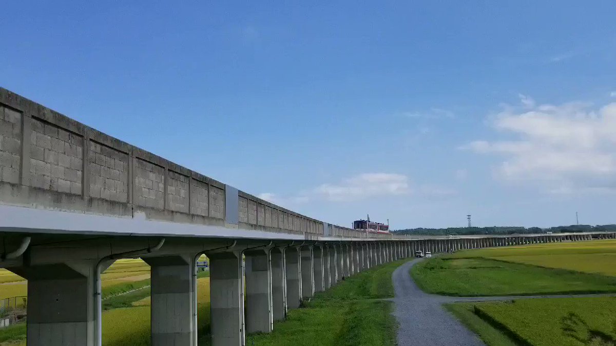鹿島臨海鉄道ガルパン車両〜🚃🚃💨💨あ!見えなくなった(´・ω・`)からの田んぼアート今年も来たよ〜(⌒-⌒)水戸ちゃんホ 鹿島臨海鉄道ガルパン車両〜🚃🚃💨💨あ!見えなくなった(´・ω・`)からの田んぼアート今年も来たよ〜(⌒-⌒)水戸ちゃんホ