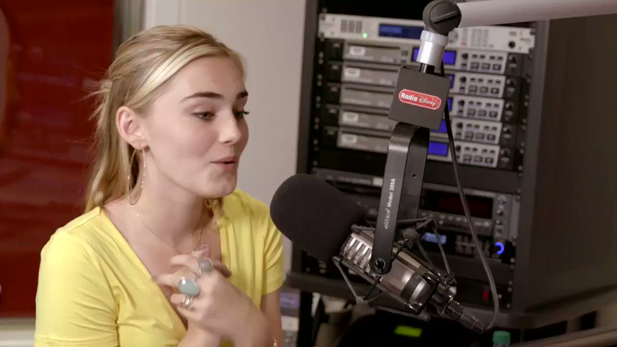 Lovely to meet and talk with @ImMegDonnelly for @radiodisney Insider ???? https://t.co/btaFkvZ4wR
