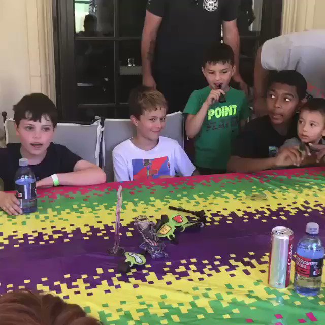 Happy birthday Brendan!!! ???????? Ten years old today. Love you. ❤️ https://t.co/1dqWR7125k