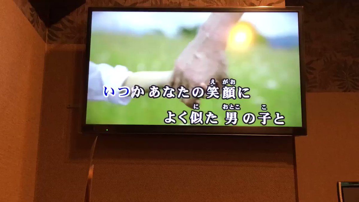 本来歌ってみたなどはやらないのですがバンド惡の華では僕はまさかのボーカルに転向の方向という事で新規メンバーとしてベーシス 本来歌ってみたなどはやらないのですがバンド惡の華では僕はまさかのボーカルに転向の方向という事で新規メンバーとしてベーシス
