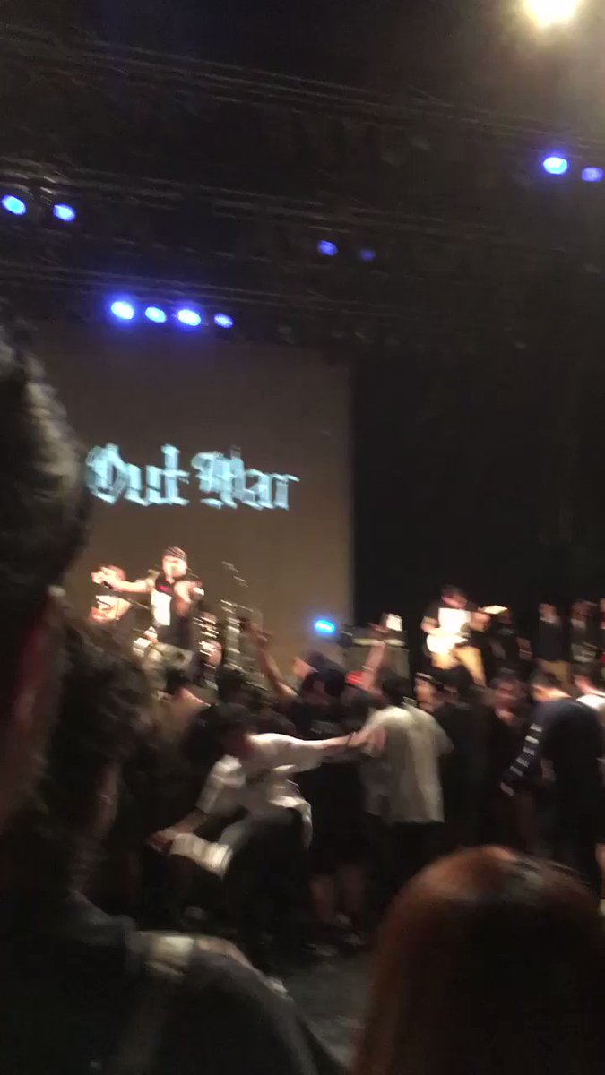 ALL OUT WARのこのリフ死ぬほどアガったす ALL OUT WARのこのリフ死ぬほどアガったす