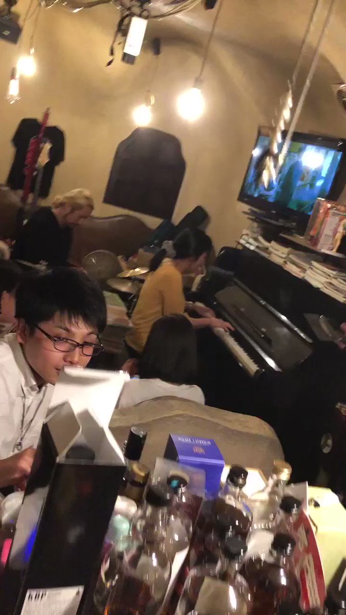 #ピアノ、#ドラム、#歌い手 の #ジャムセッション で、#セーラームーン のOP、#ムーンライト伝説 です。#アニメソ #ピアノ、#ドラム、#歌い手 の #ジャムセッション で、#セーラームーン のOP、#ムーンライト伝説 です。#アニメソ