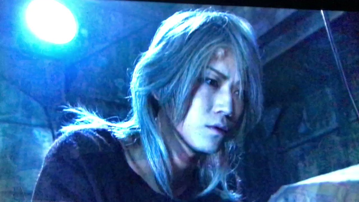今日はベム初日だった(♡ˊ艸ˋ)むふッッッ♬あまりにも綺麗でそしてベムの悲しみに号泣してた(இдஇ; )#妖怪人間ベム 今日はベム初日だった(♡ˊ艸ˋ)むふッッッ♬あまりにも綺麗でそしてベムの悲しみに号泣してた(இдஇ; )#妖怪人間ベム