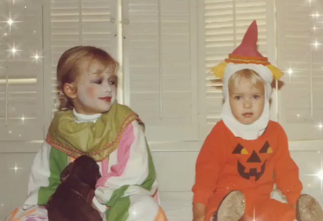 This has got to be my worst #HalloweenCostumeEver ???????? #BabyParis #BabyNicky ???????? #TBT https://t.co/bwbytemO7a