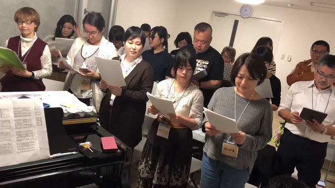 第3回コーラスワークショップ、無事に終了しました!!進撃の巨人の紅蓮の弓矢を合唱してもらいました。難易度高かったのでつい 第3回コーラスワークショップ、無事に終了しました!!進撃の巨人の紅蓮の弓矢を合唱してもらいました。難易度高かったのでつい