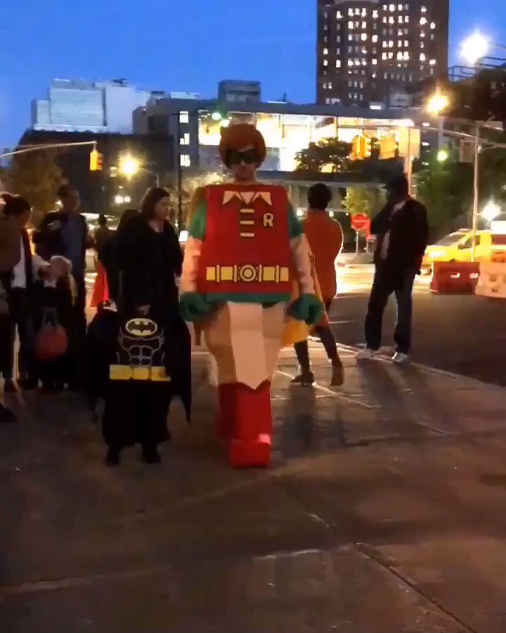 Out here fighting crime in these streets. https://t.co/VaFDtBCVY5