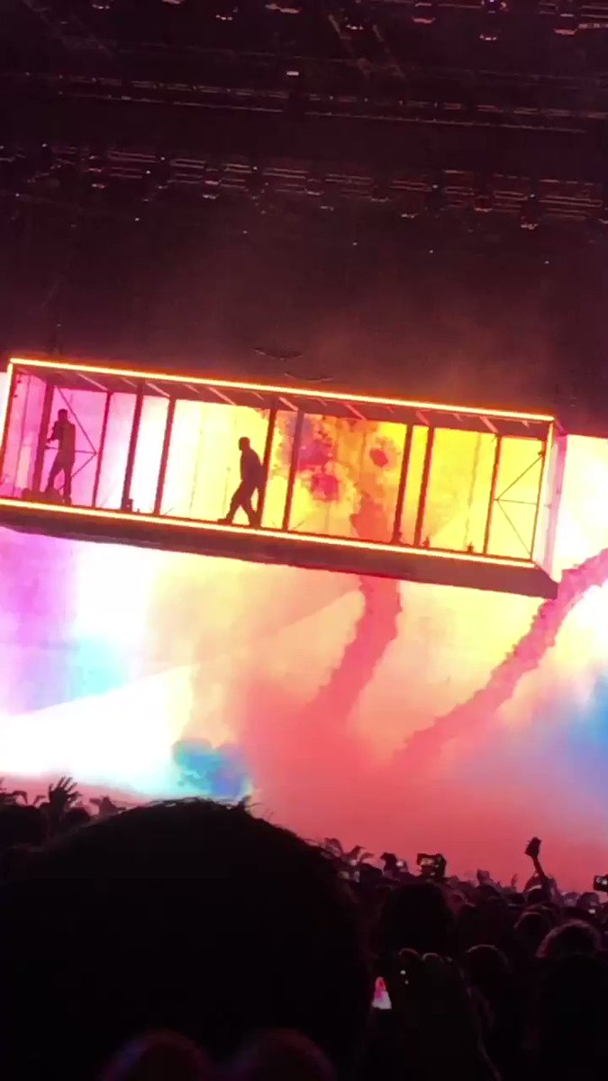 RT @BasedCharlie: Kids see ghosts! https://t.co/wsIqBX3cXN