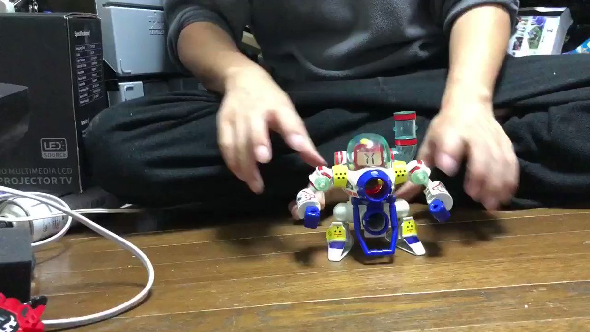 RCのはこの間見つけてたけど自分で打つタイプでも #ボンバーマン 時代にDHBバトルが出来る #ビーダマン が既にあった RCのはこの間見つけてたけど自分で打つタイプでも #ボンバーマン 時代にDHBバトルが出来る #ビーダマン が既にあった