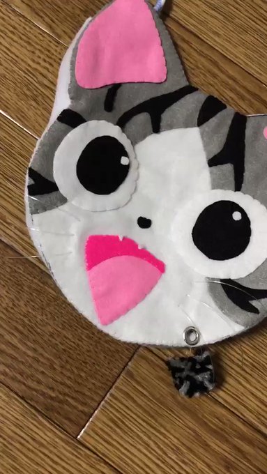 おとくんが最近はまってるこねこのチーのバック❤️1週間かけて作った!!#ハンドメイド おとくんが最近はまってるこねこのチーのバック❤️1週間かけて作った!!#ハンドメイド