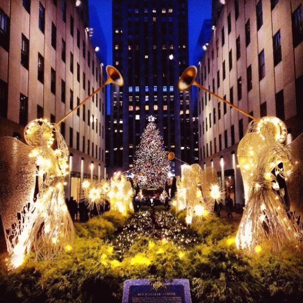 元いたホテル業界ではクリスマスを越え師走な事まで言う時期です。そっちの人達に何故か「ついにあのホテルのプロデューサーをや 元いたホテル業界ではクリスマスを越え師走な事まで言う時期です。そっちの人達に何故か「ついにあのホテルのプロデューサーをや