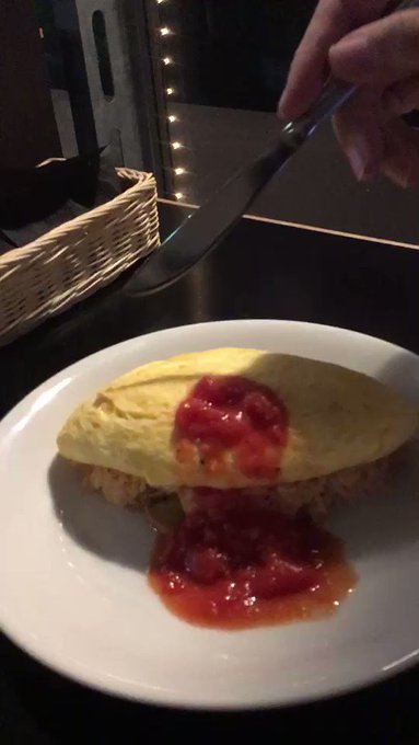 「衛宮さんちの今日のごはん」◆特製ふわとろオムライスコースこのオムライスの作画監督の永森君がカフェで食べてないというので 「衛宮さんちの今日のごはん」◆特製ふわとろオムライスコースこのオムライスの作画監督の永森君がカフェで食べてないというので