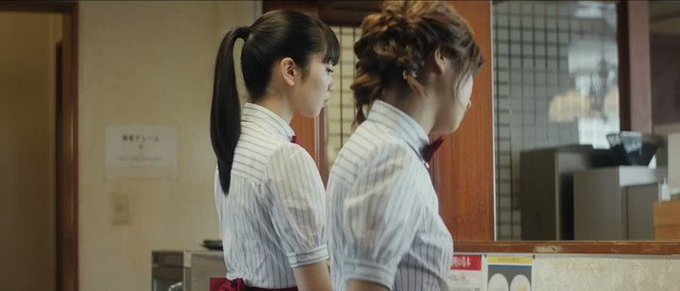 あきら(小松菜奈)『何が臭いとかは人それぞれだと思いますっ!私は臭いとか思ってませんからっっ!!』店長(大泉洋)『久保さ あきら(小松菜奈)『何が臭いとかは人それぞれだと思いますっ!私は臭いとか思ってませんからっっ!!』店長(大泉洋)『久保さ
