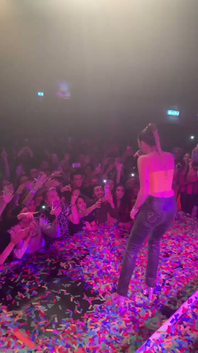 G-A-Y https://t.co/xgrfuvrBvZ