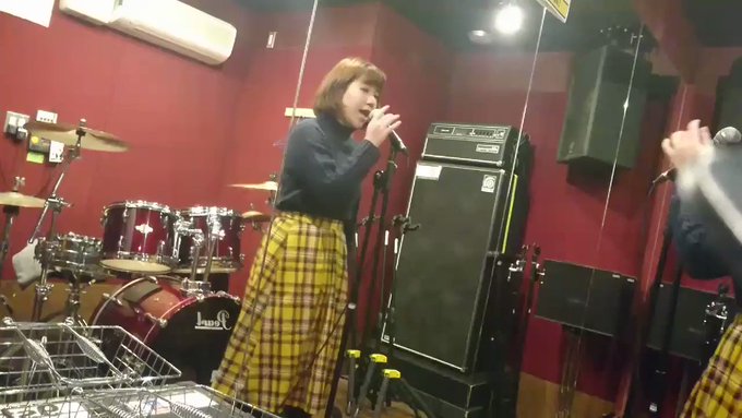 アニメ怪盗ジョーカーのシーズン3,4のED、輝く夜へようこそ!を歌いました もっと頑張ります怪盗ジョーカー超面白いアニメ アニメ怪盗ジョーカーのシーズン3,4のED、輝く夜へようこそ!を歌いました もっと頑張ります怪盗ジョーカー超面白いアニメ