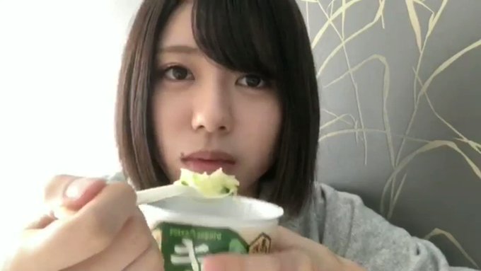 【奈良ではなくナラ】からサー共演者で決めた桃ちゃんのあだ名が『シンバ』になった過程を夜西を見ていた演出家さんに「違うよ」 【奈良ではなくナラ】からサー共演者で決めた桃ちゃんのあだ名が『シンバ』になった過程を夜西を見ていた演出家さんに「違うよ」