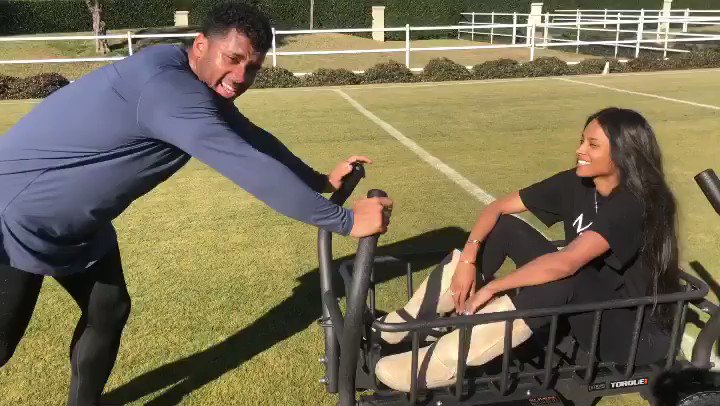 RT @DangeRussWilson: Good Times while Training! @Ciara ???????????? #Teamwork https://t.co/RbdMExN1sP