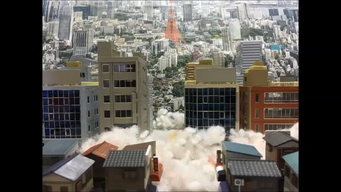 #夜のフィギュア撮影会お題【 取引 】過去作【動画】チョコボーあげて取引成功!?ロボニャン VS ゴジラ!【約27秒】 #夜のフィギュア撮影会お題【 取引 】過去作【動画】チョコボーあげて取引成功!?ロボニャン VS ゴジラ!【約27秒】