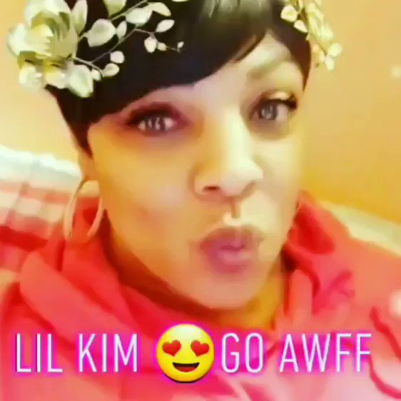 RT @NessMorrow: The Queen is here @LilKim done it again go off baby you bad bihhh???????????????????????????????????????????????????????????????????????????????????????????????????????????????????? https://t.co/2zQfpqxIFJ