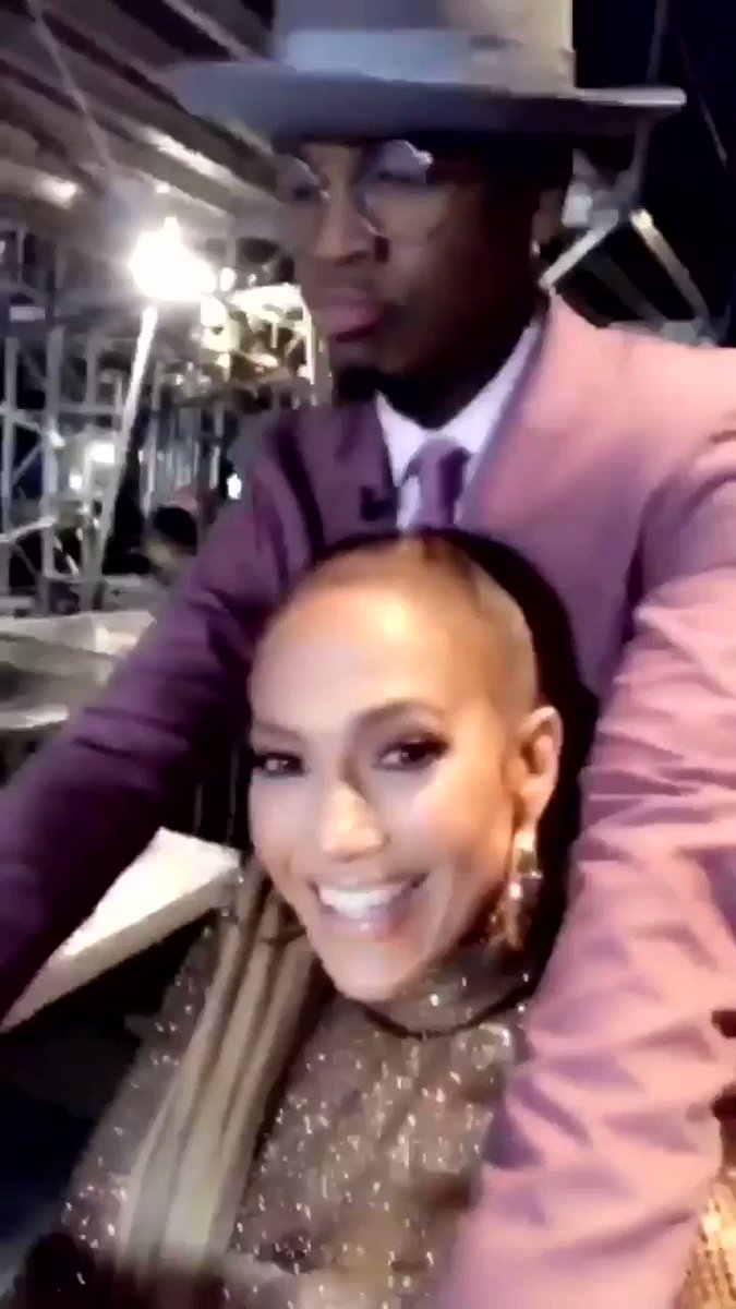 RT @iheartJLO: Repost from @NeYoCompound . I love this haha ????
#WORLDofdance @jlo https://t.co/U0k1cLHaqI