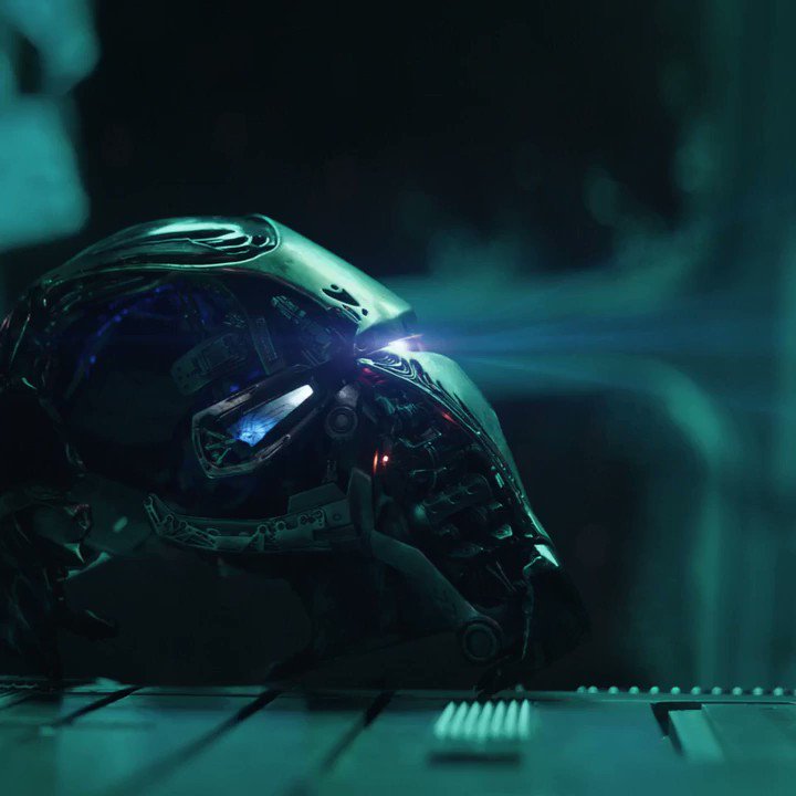 Avengers Endgame trailer  #avengersendgame this is going to a FUN month https://t.co/alF7sZqjzX