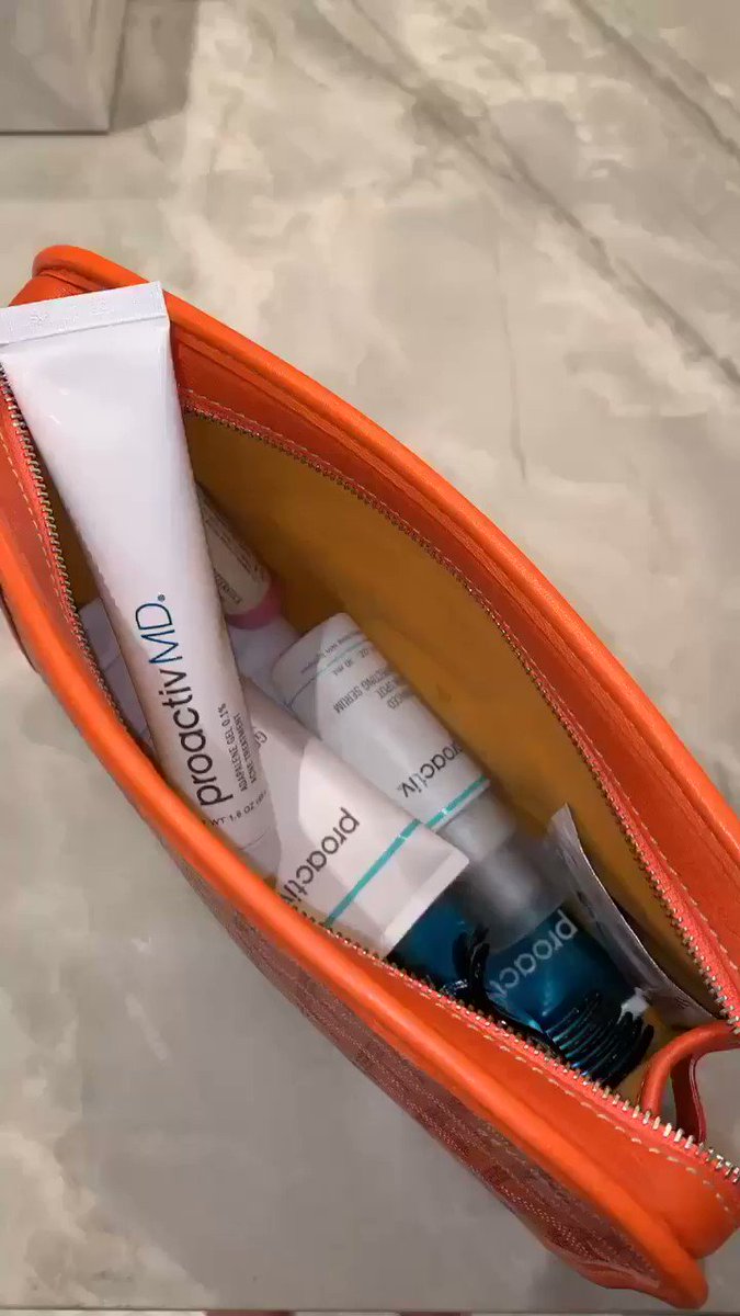 Never leave home without it @proactiv #becauseitworks #ad https://t.co/Api55hutYi