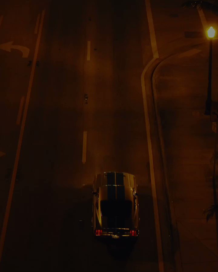 04.19.19 | #parecenviernes ???? https://t.co/65Ob7dr0xh
