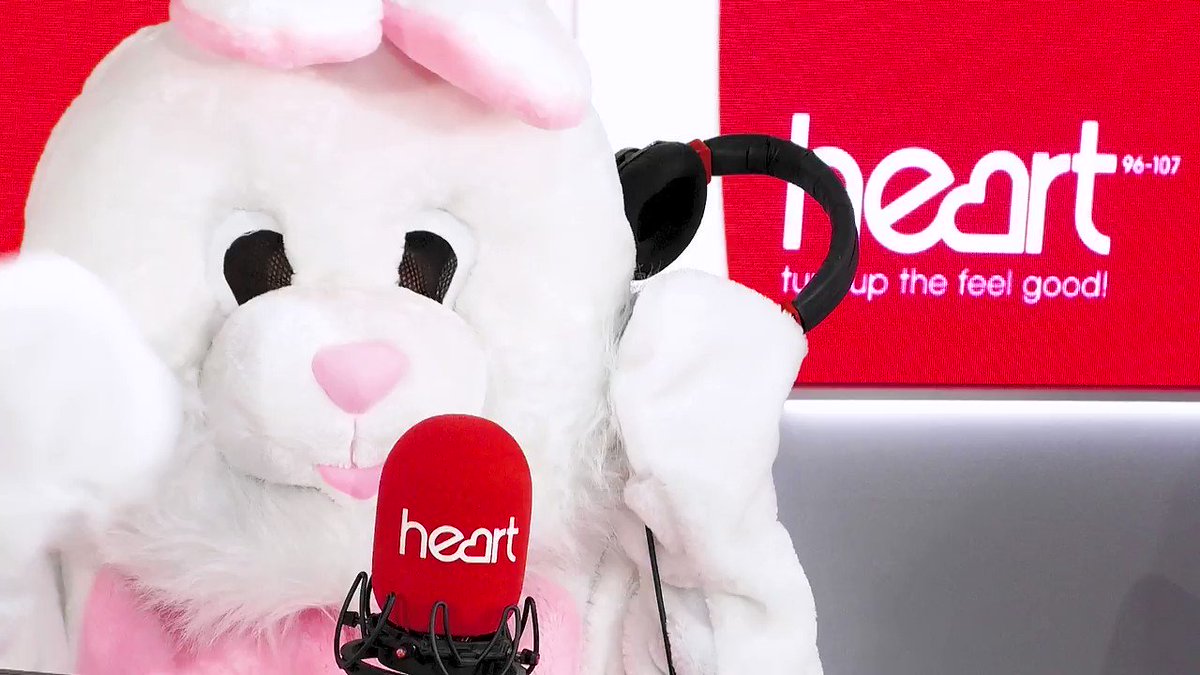 RT @thisisheart: There's something different about you this morning @IAMKELLYBROOK... ???????? @jkjasonking #EasterWeekend https://t.co/DDKMs7WsIy