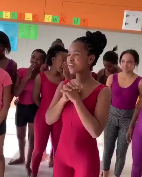 #FBF in Cape Town with these angels at @amoyofoundation ♥️ I will never forget this beautiful day! #NAOMIAFRICA ???????? https://t.co/l03qiyRKF0